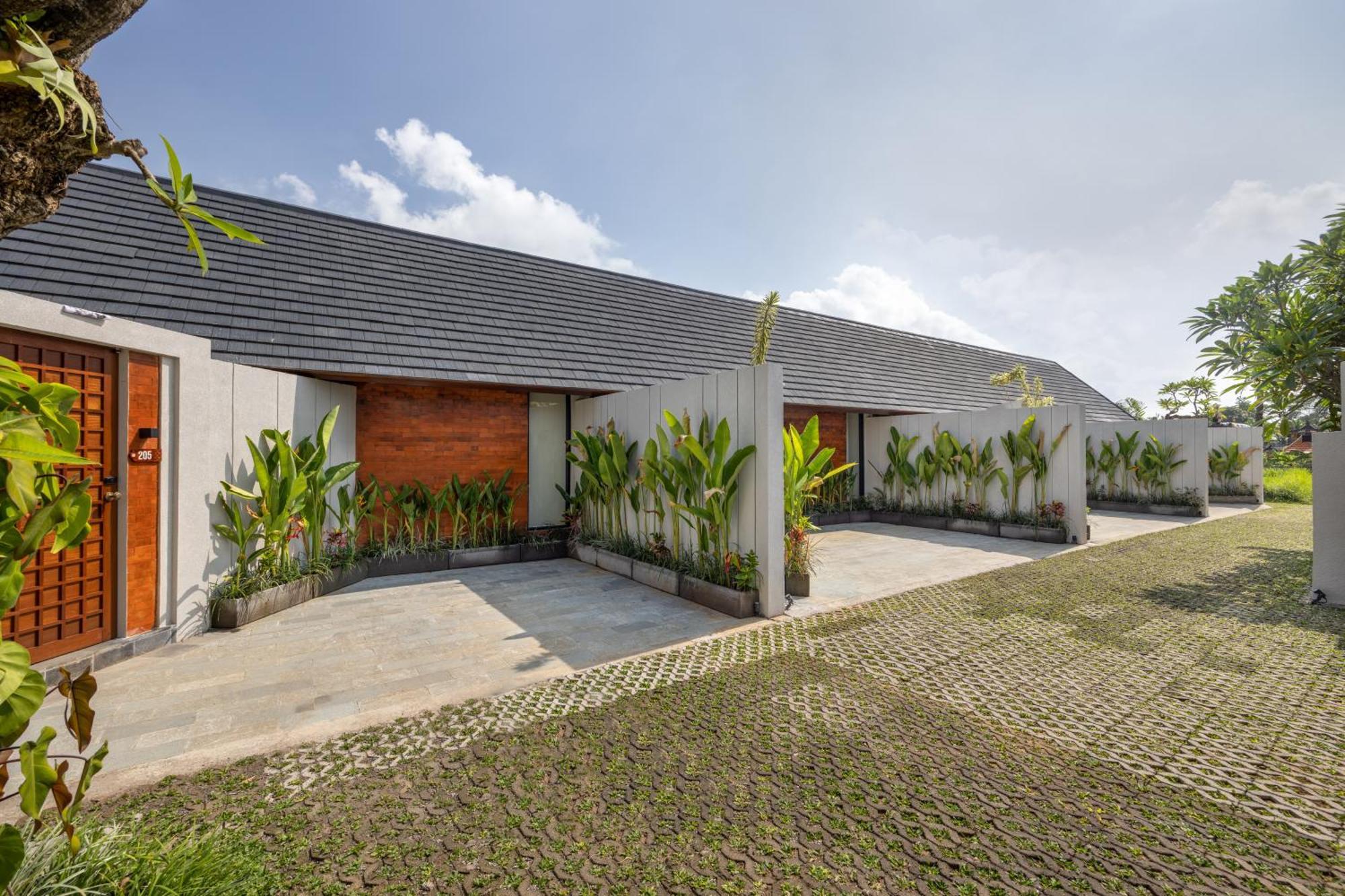 Unagi Mas By Emana Ubud